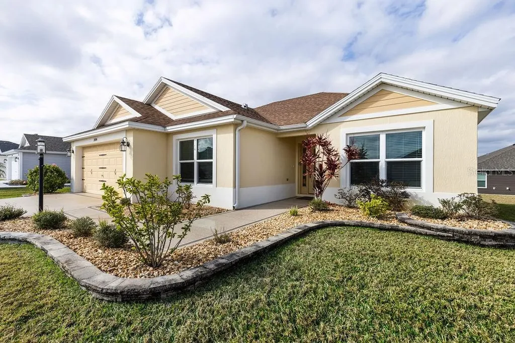 2454 Youngmann Loop The Villages FL 32163