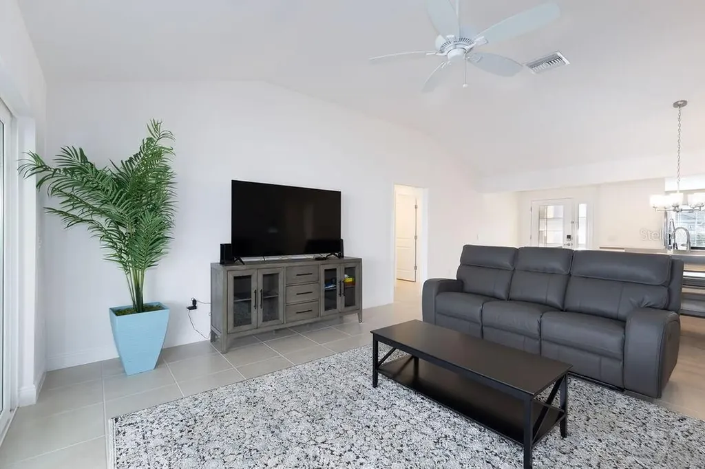 2454 Youngmann Loop The Villages FL 32163