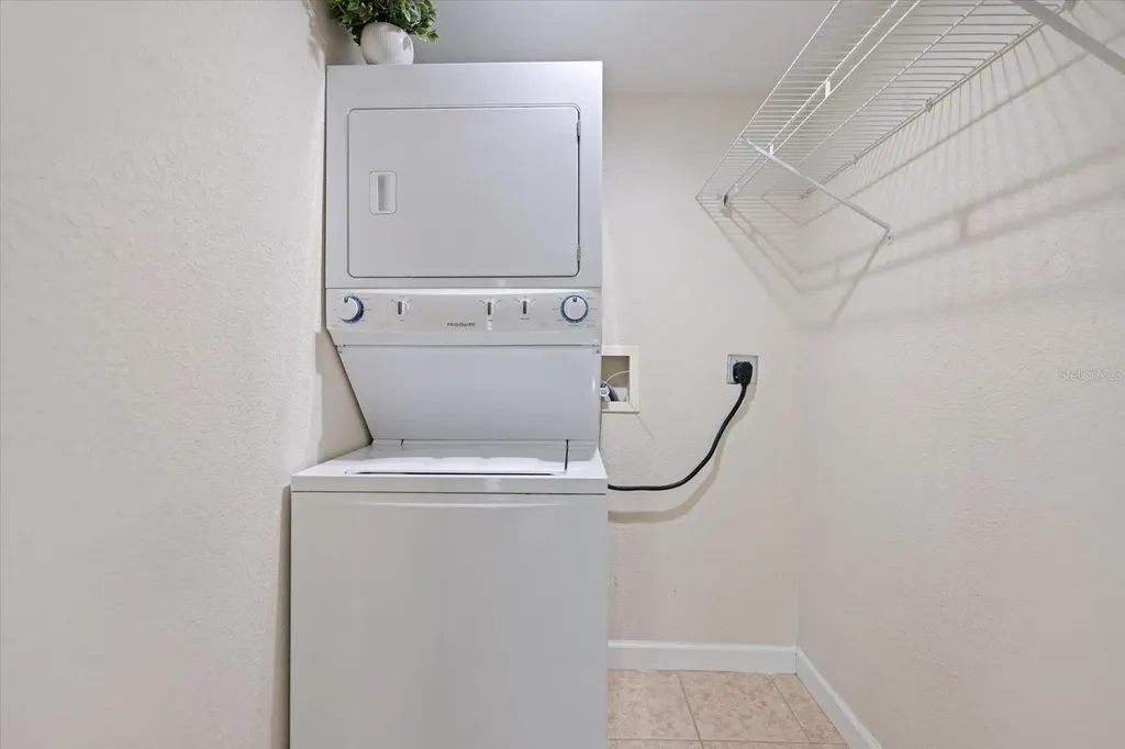 960 Highland Street Sarasota FL 34234