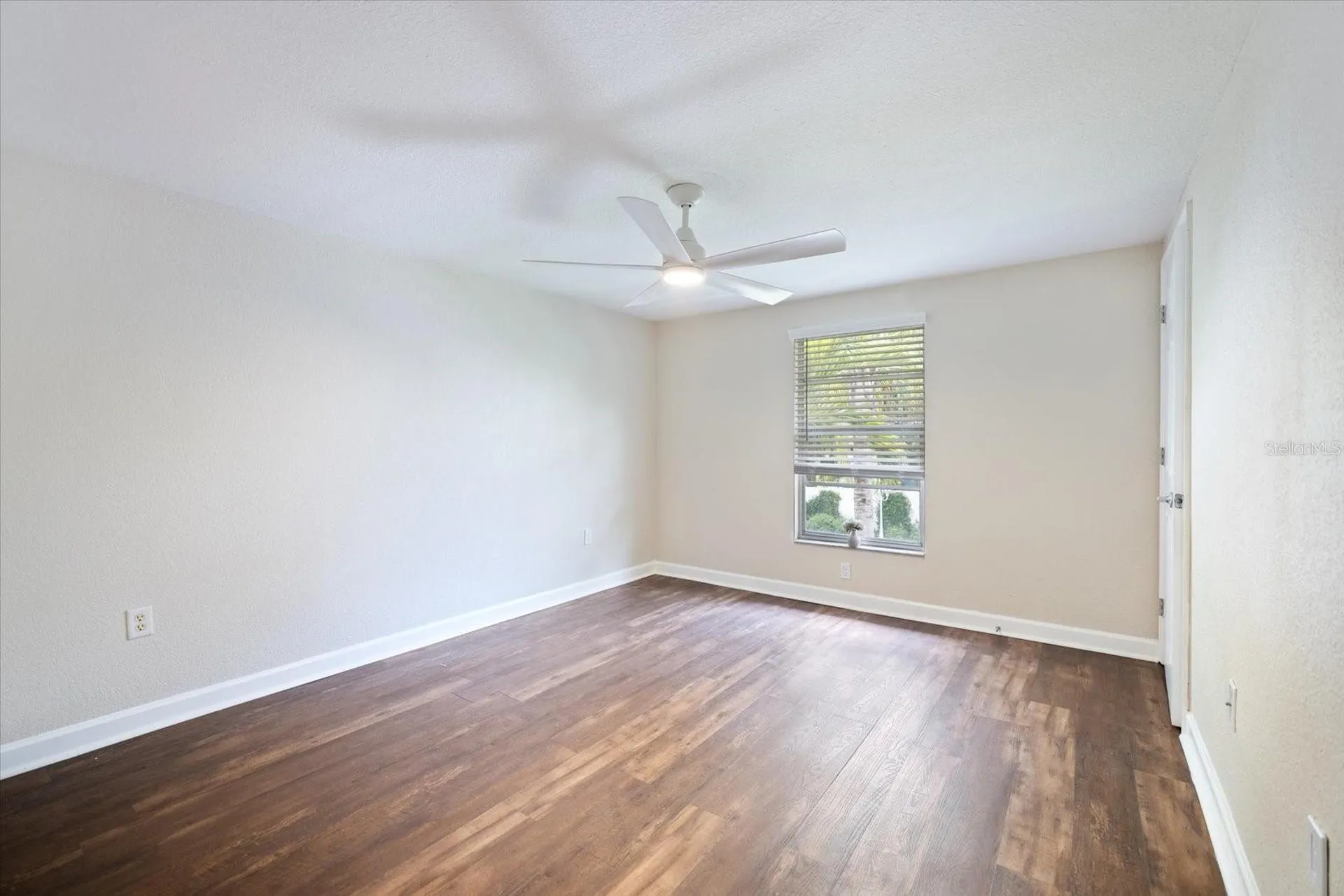 960 Highland Street Sarasota FL 34234