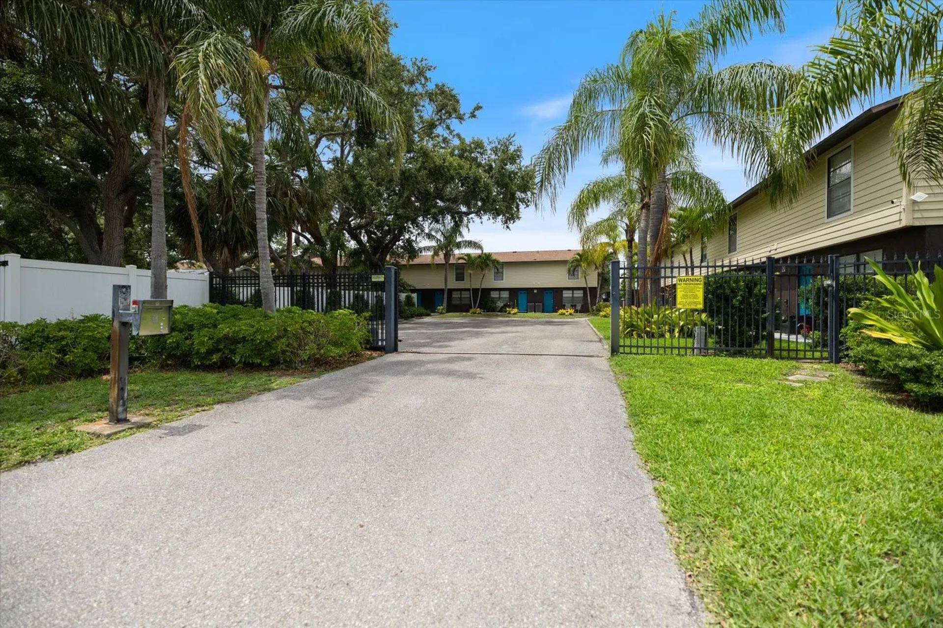 960 Highland Street Sarasota FL 34234