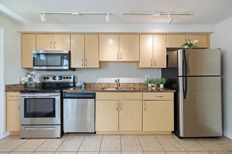 960 Highland Street Sarasota FL 34234