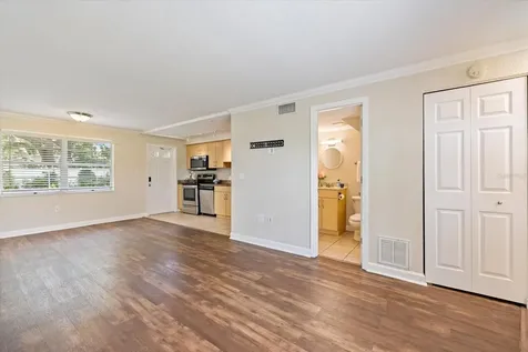 960 Highland Street Sarasota FL 34234
