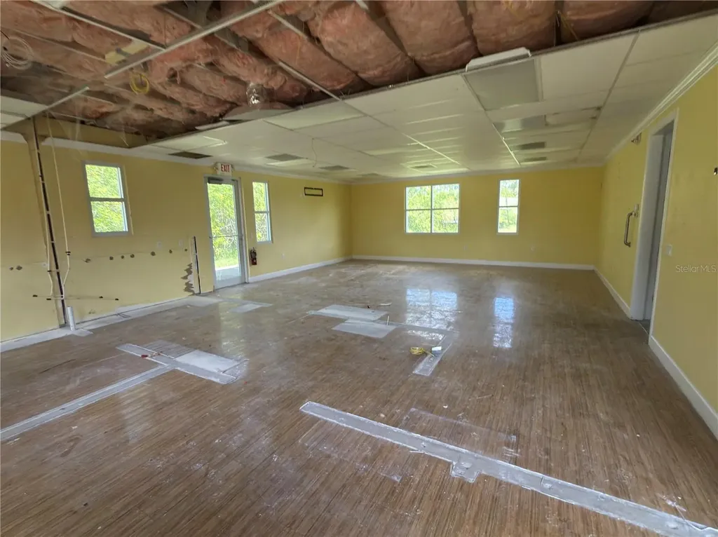 3075 Bobcat Village Center Road North Port FL 34288