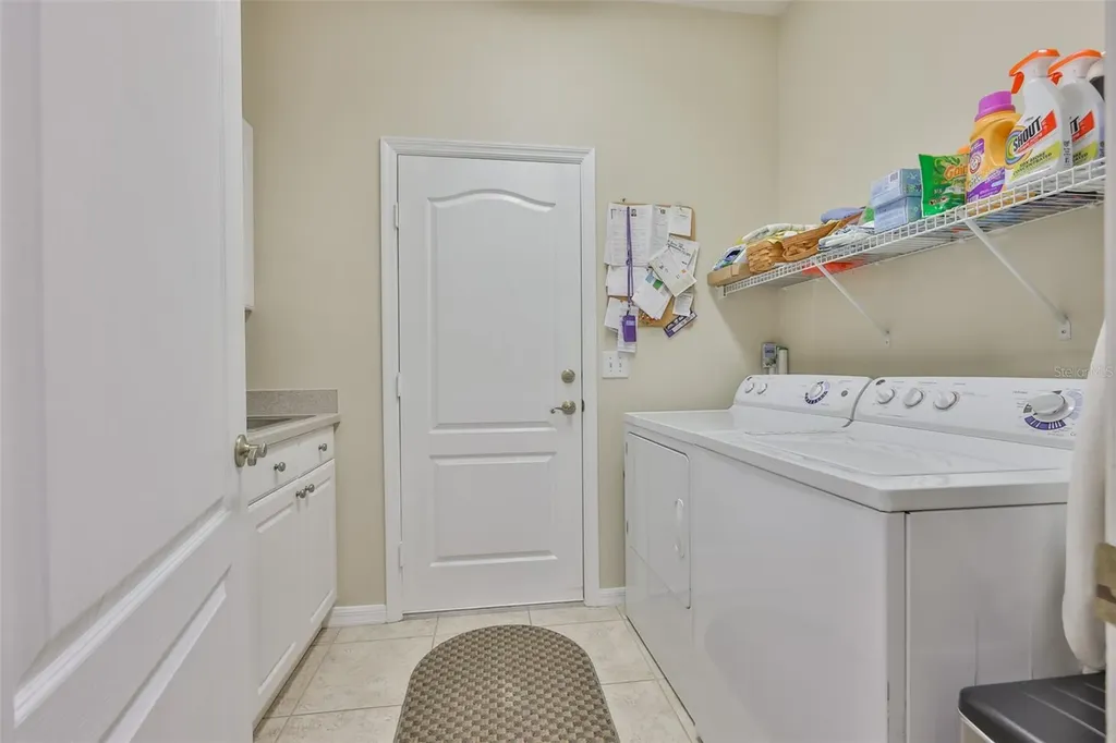 1118 Emerald Dunes Drive Sun City Center FL 33573