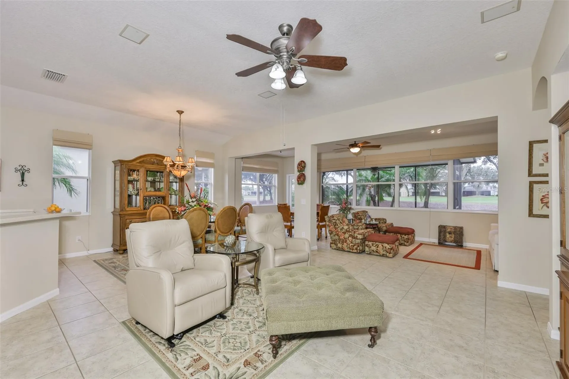 1118 Emerald Dunes Drive Sun City Center FL 33573