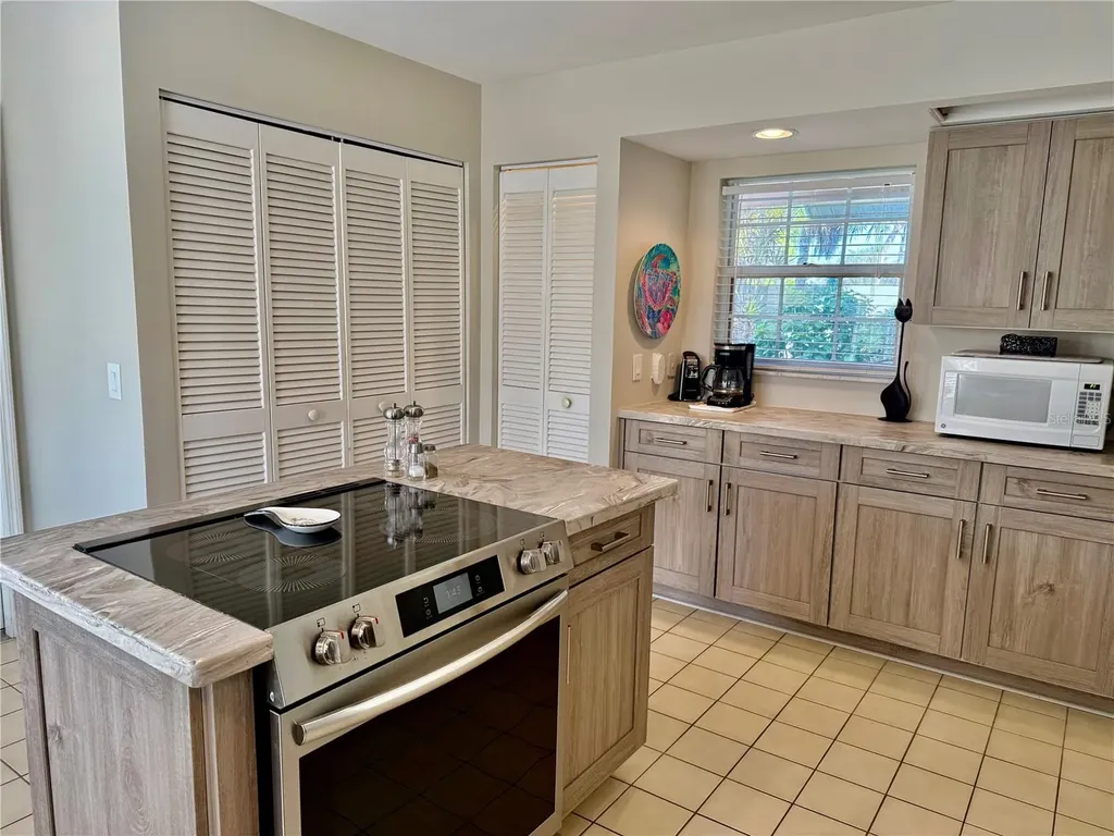 714 Harrington Lake Drive S Venice FL 34293