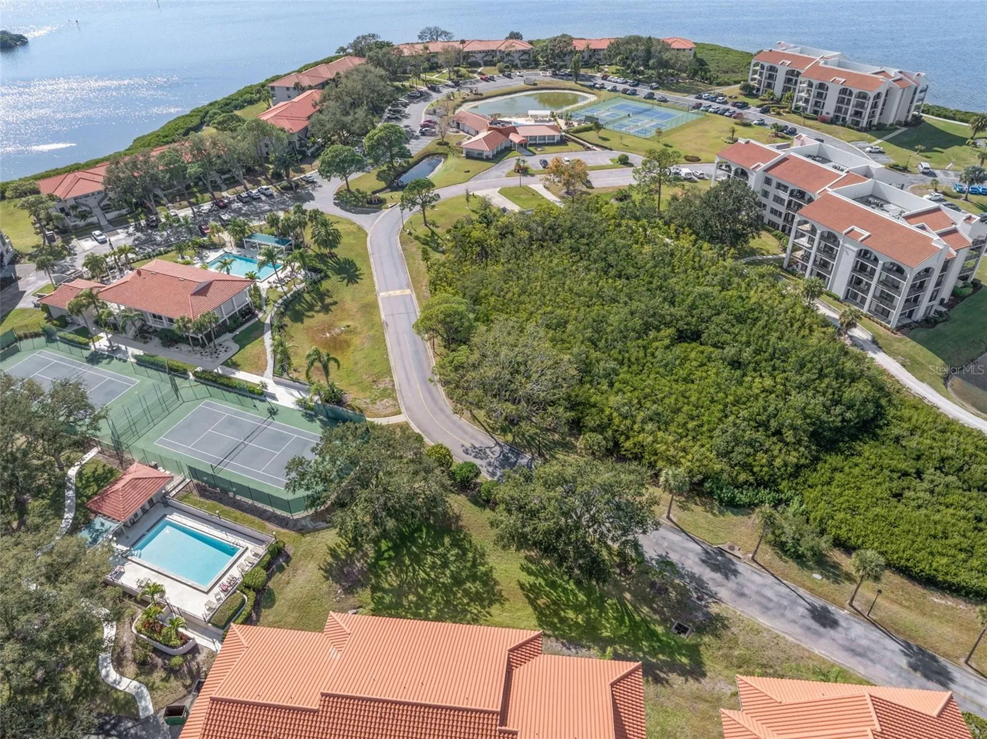 12 Mariner Drive Tarpon Springs FL 34689