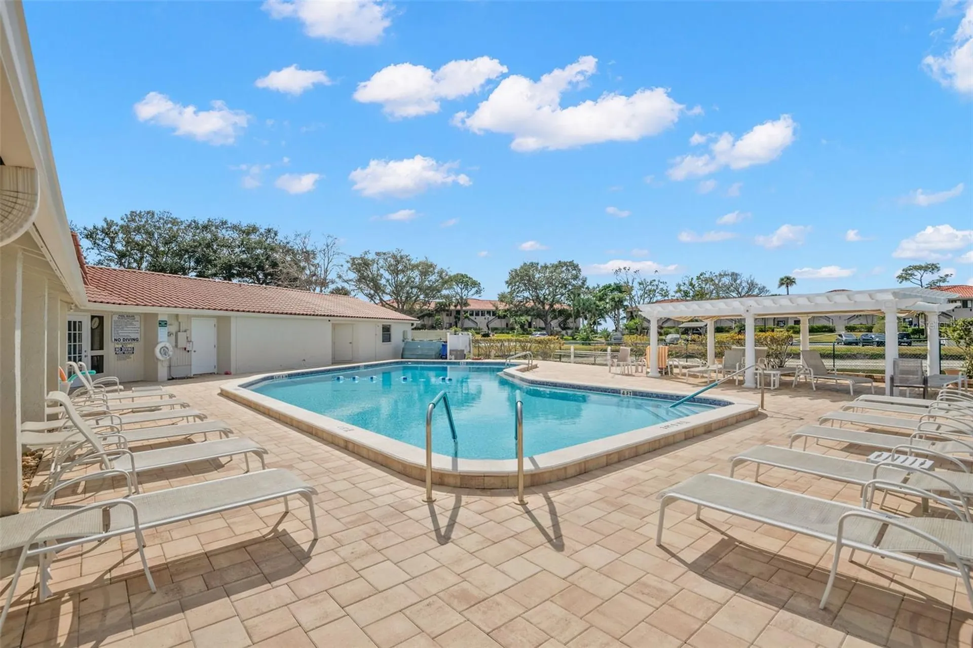 12 Mariner Drive Tarpon Springs FL 34689
