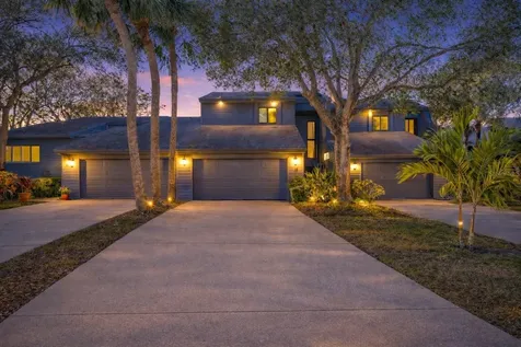 12 Mariner Drive Tarpon Springs FL 34689