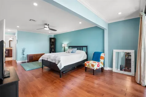 12 Mariner Drive Tarpon Springs FL 34689