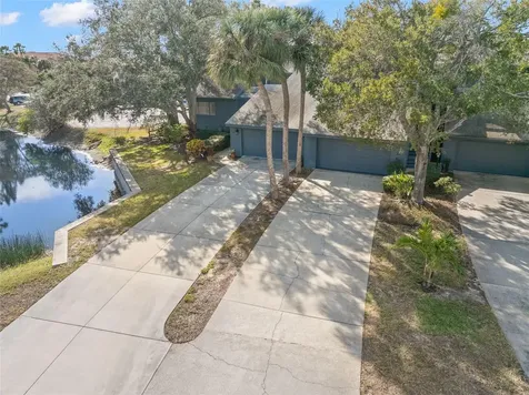 12 Mariner Drive Tarpon Springs FL 34689