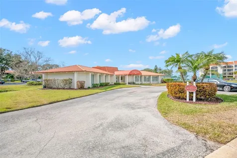 12 Mariner Drive Tarpon Springs FL 34689