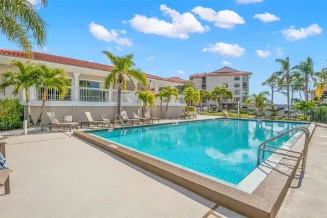 12 Mariner Drive Tarpon Springs FL 34689