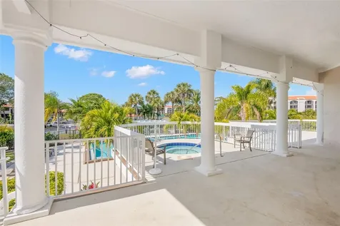 12 Mariner Drive Tarpon Springs FL 34689