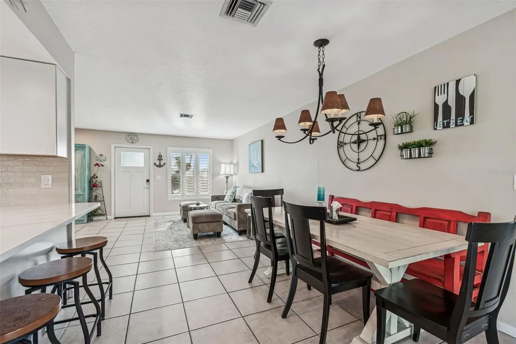 216 176th Avenue E Redington Shores FL 33708