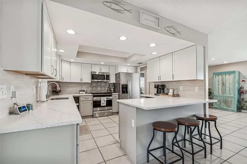 216 176th Avenue E Redington Shores FL 33708