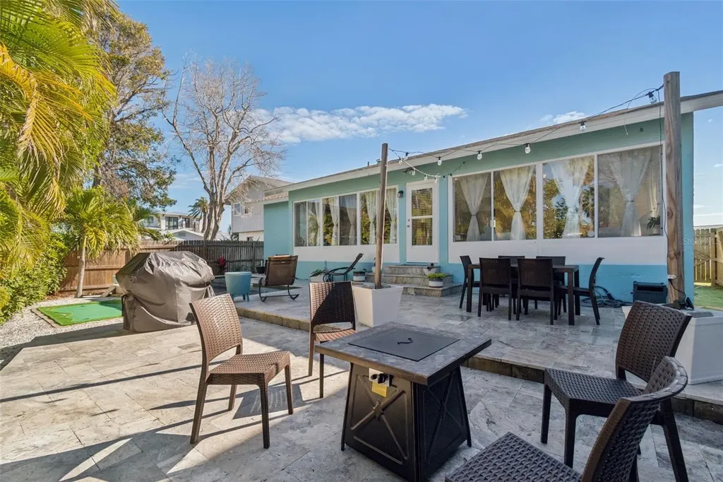 216 176th Avenue E Redington Shores FL 33708