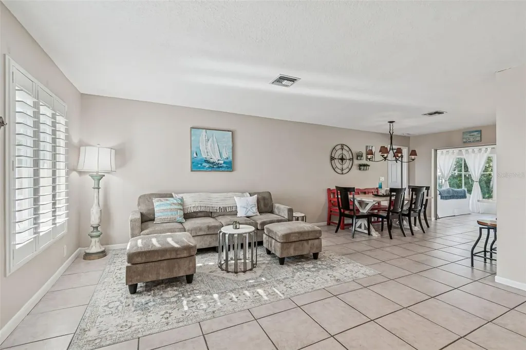 216 176th Avenue E Redington Shores FL 33708