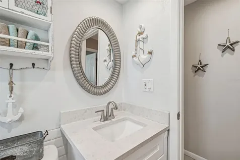 216 176th Avenue E Redington Shores FL 33708