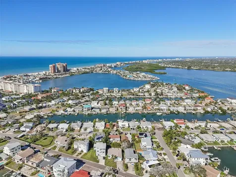 216 176th Avenue E Redington Shores FL 33708