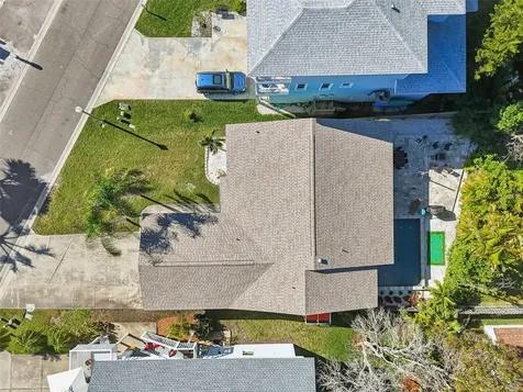 216 176th Avenue E Redington Shores FL 33708