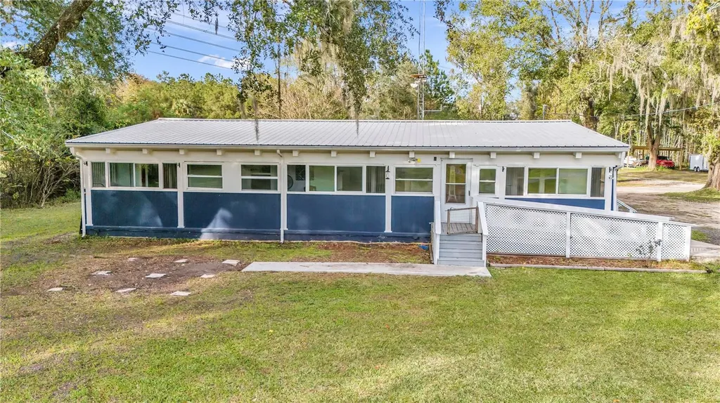 10115 E Highway 316 Fort Mc Coy FL 32134