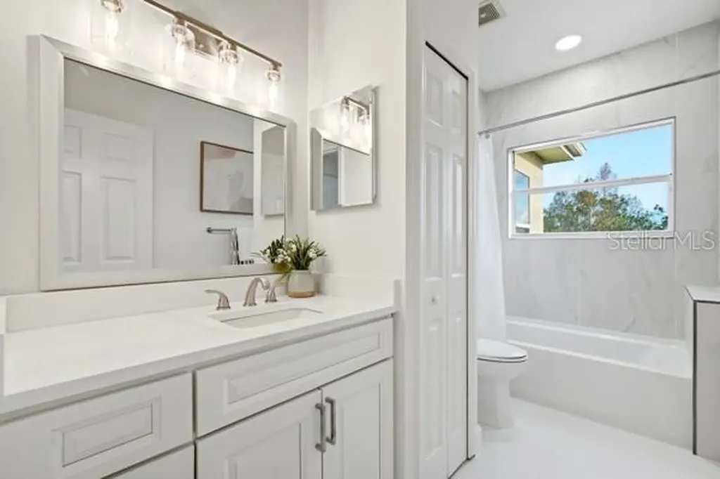 18 Foxfords Chase Ormond Beach FL 32174