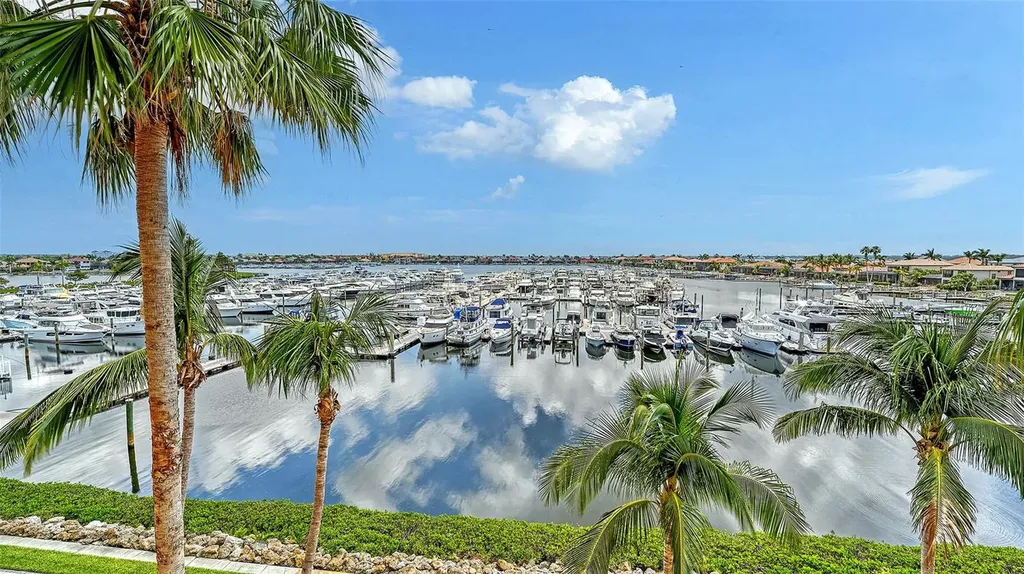 606 Riviera Dunes Way Palmetto FL 34221