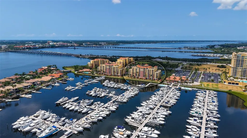 606 Riviera Dunes Way Palmetto FL 34221