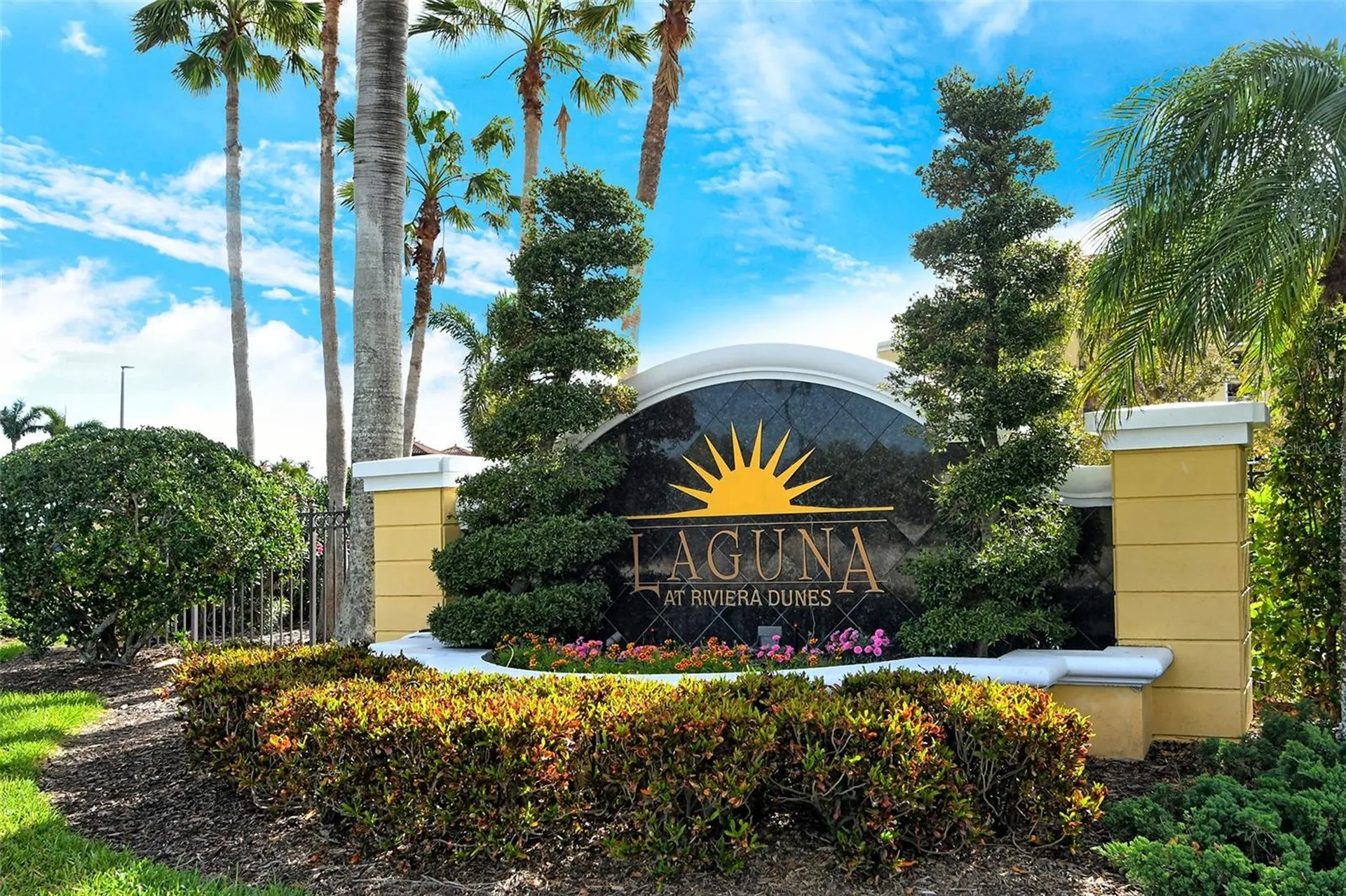 606 Riviera Dunes Way Palmetto FL 34221