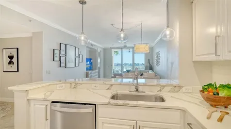 606 Riviera Dunes Way Palmetto FL 34221
