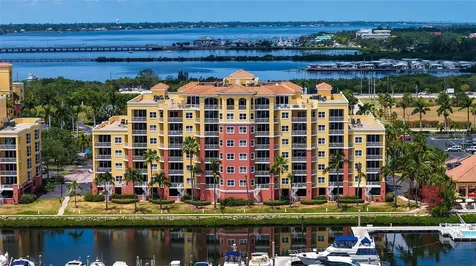 606 Riviera Dunes Way Palmetto FL 34221