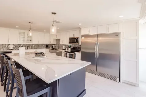 1125 W Peppertree Drive Sarasota FL 34242