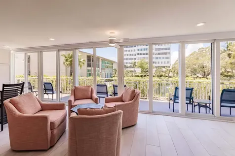 1125 W Peppertree Drive Sarasota FL 34242