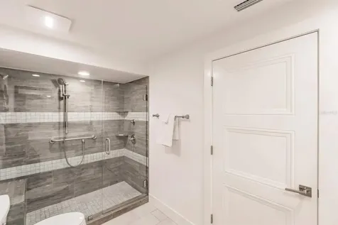 1125 W Peppertree Drive Sarasota FL 34242