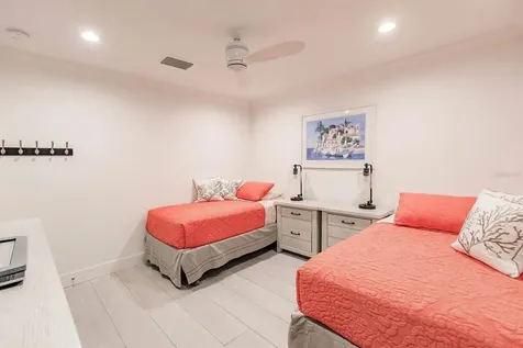 1125 W Peppertree Drive Sarasota FL 34242