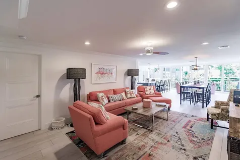 1125 W Peppertree Drive Sarasota FL 34242