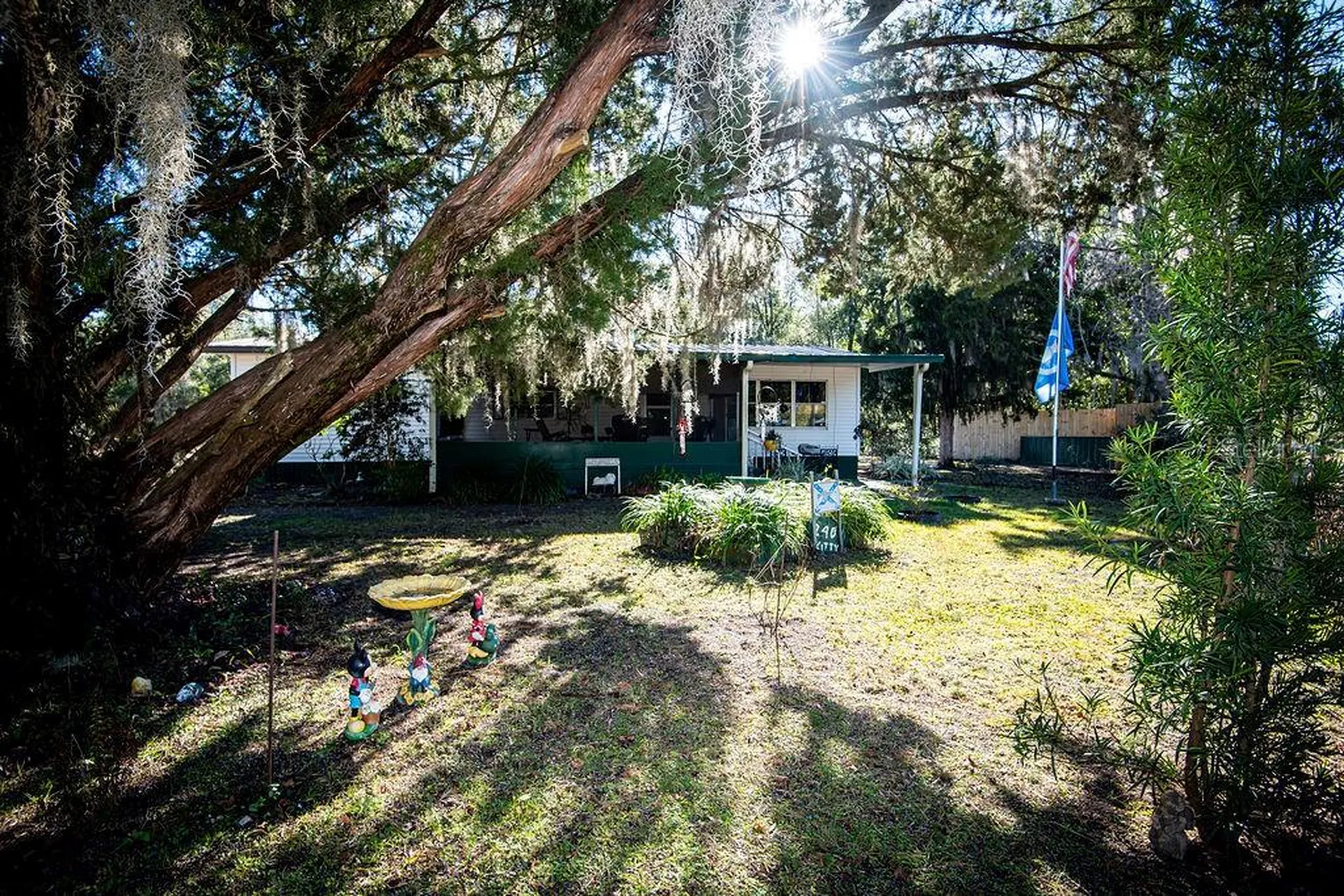 240 Kitty Avenue Interlachen FL 32148