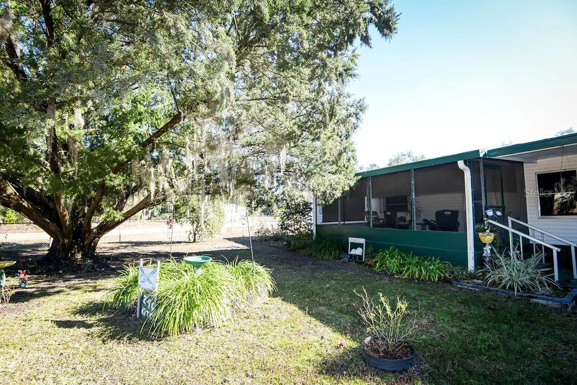 240 Kitty Avenue Interlachen FL 32148