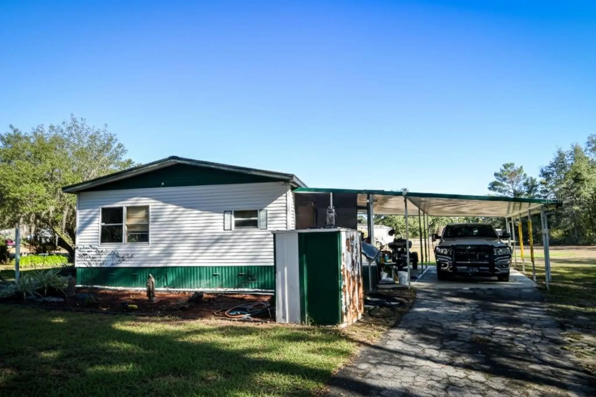 240 Kitty Avenue Interlachen FL 32148