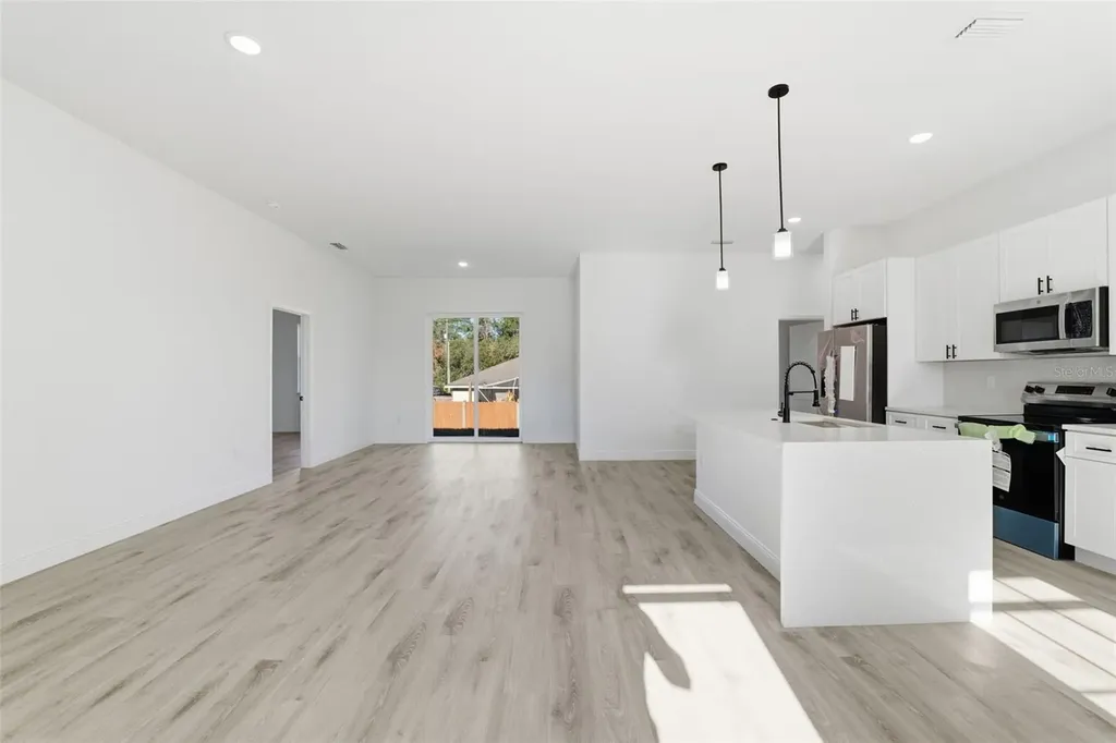 6811 SW 152nd Street Ocala FL 34473