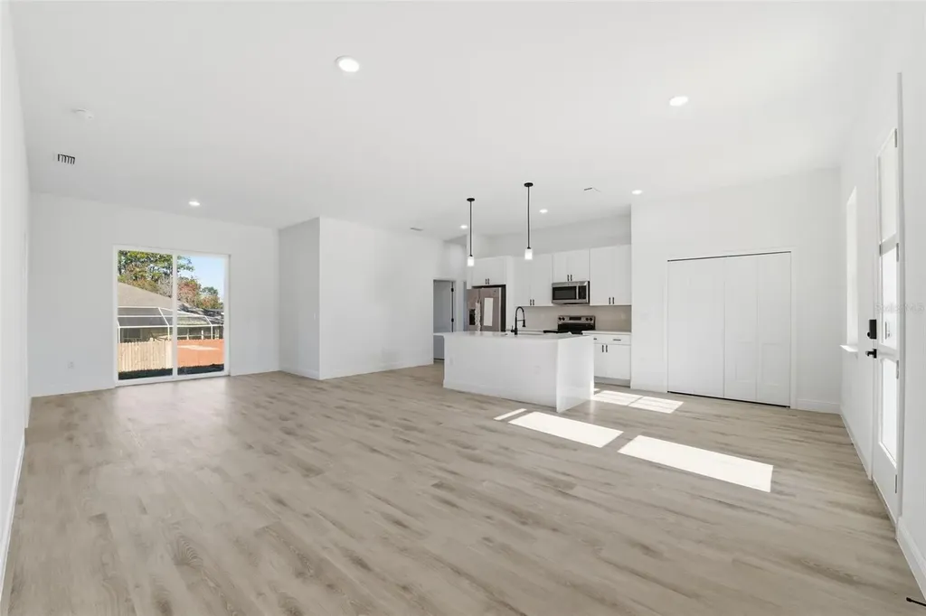 6811 SW 152nd Street Ocala FL 34473