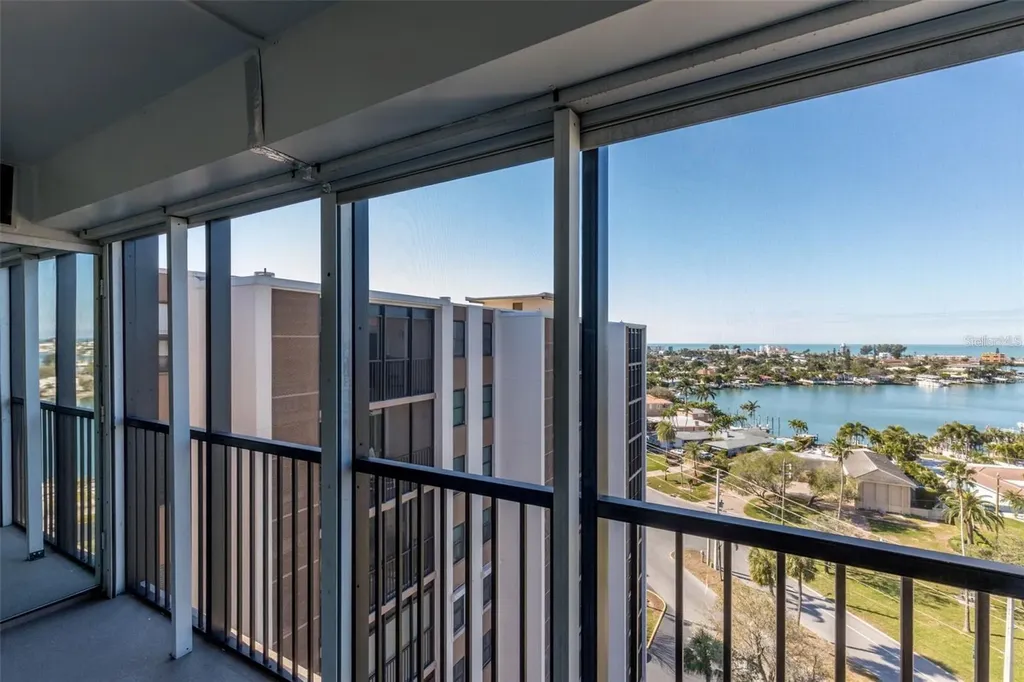 10355 Paradise Boulevard Treasure Island FL 33706