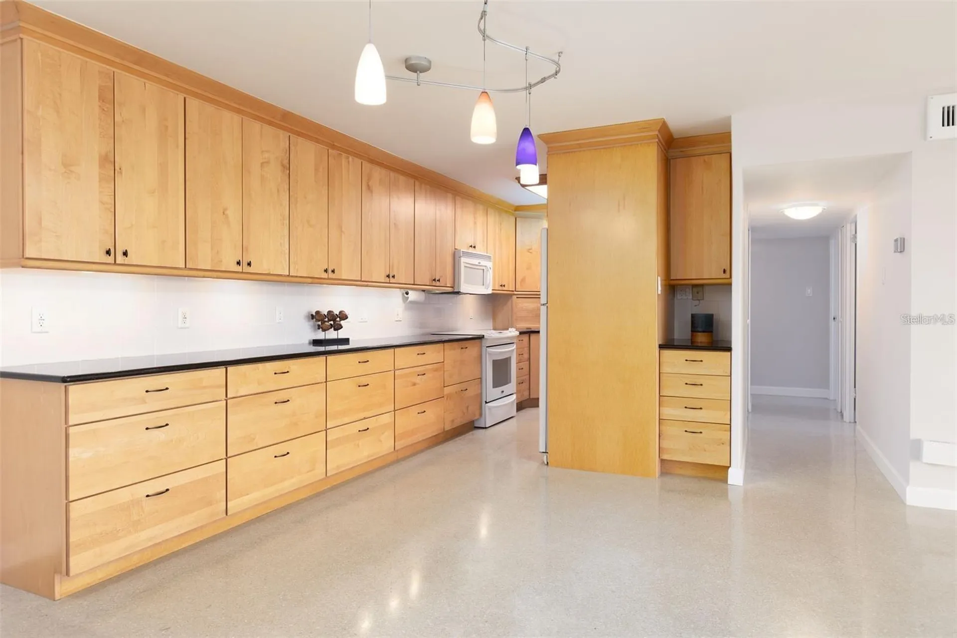10355 Paradise Boulevard Treasure Island FL 33706