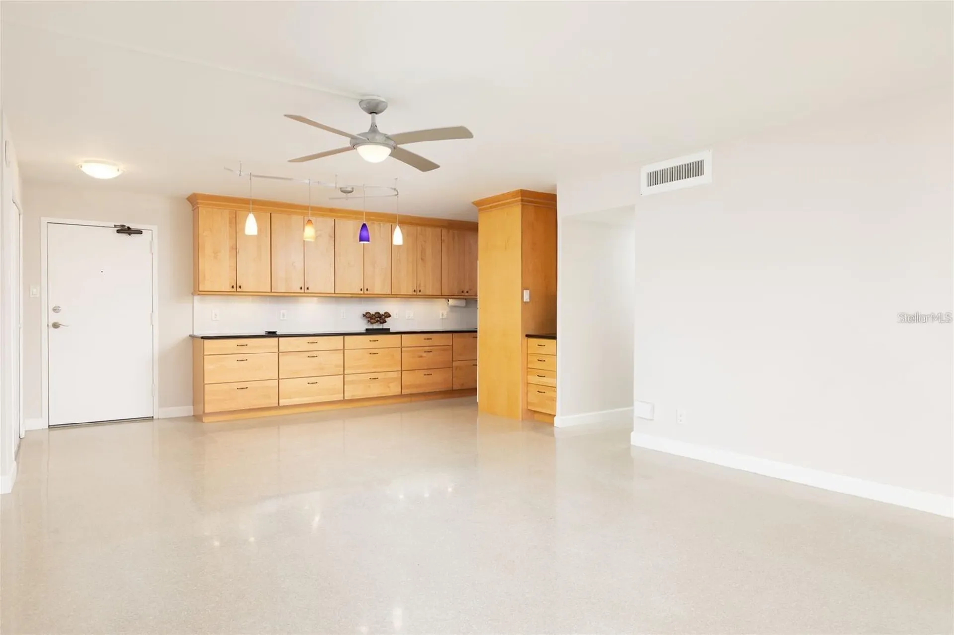 10355 Paradise Boulevard Treasure Island FL 33706