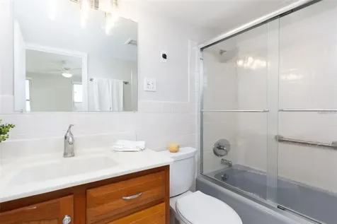 10355 Paradise Boulevard Treasure Island FL 33706