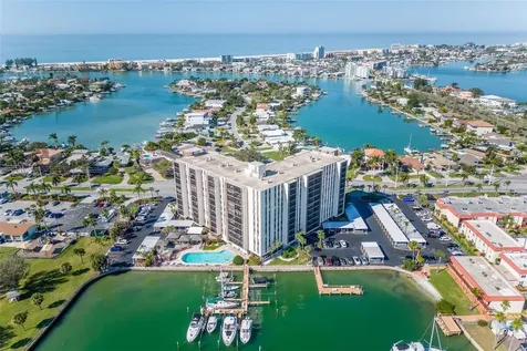 10355 Paradise Boulevard Treasure Island FL 33706