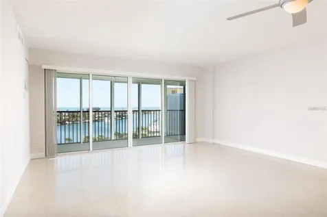 10355 Paradise Boulevard Treasure Island FL 33706
