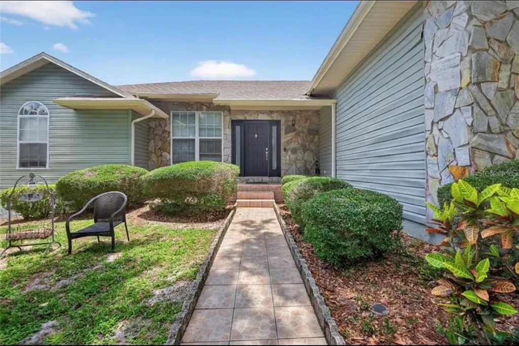 1922 Matthew Court Lakeland FL 33813